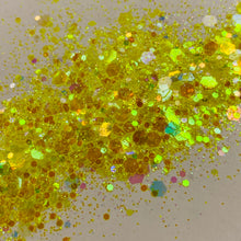 Load image into Gallery viewer, 1/4oz Raw Glitter Chunky- Yellow