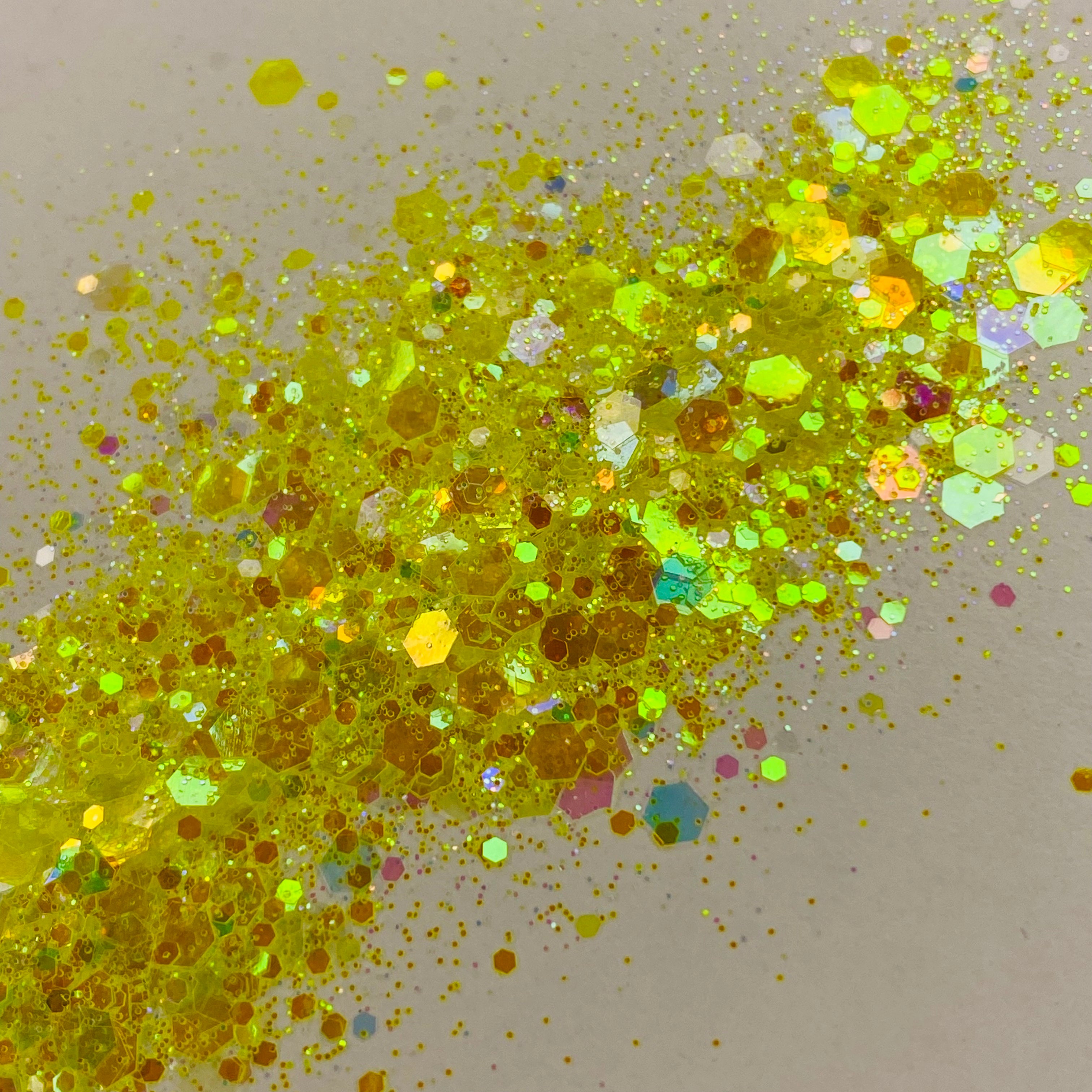 1/4oz Raw Glitter Chunky- Yellow