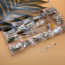 Load image into Gallery viewer, Crystal Bling Box
