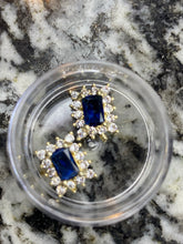 Load image into Gallery viewer, 2pcs Big Stud Charms
