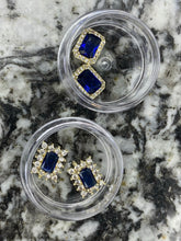 Load image into Gallery viewer, 2pcs Big Stud Charms
