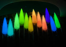 Load image into Gallery viewer, Glow Collection 12pcs
