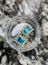 Load image into Gallery viewer, 2pcs Big Stud Charms
