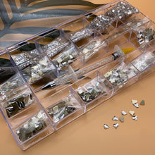 Load image into Gallery viewer, Crystal Bling Box
